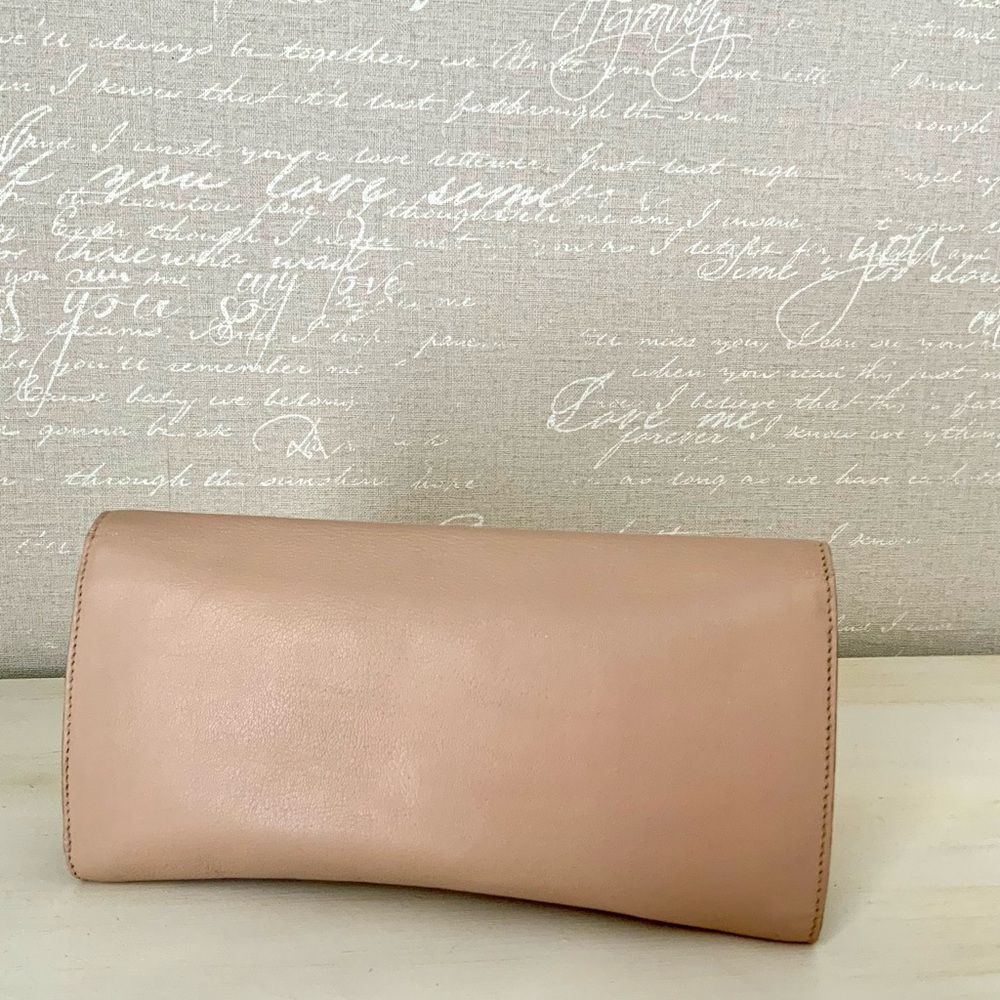 Yves Saint Laurent Nude Leather Clutch - Picture 4 of 6